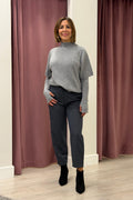 Pantalone carrot con elastico GRIGIO