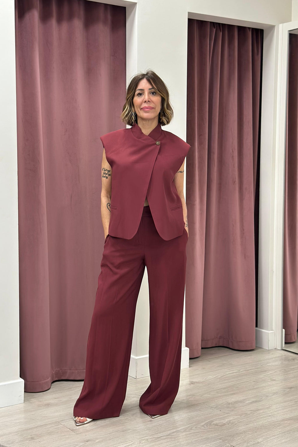 Tensione In - Pantalone palazzo elastico posteriore Art. 26P4809 BORDEAUX