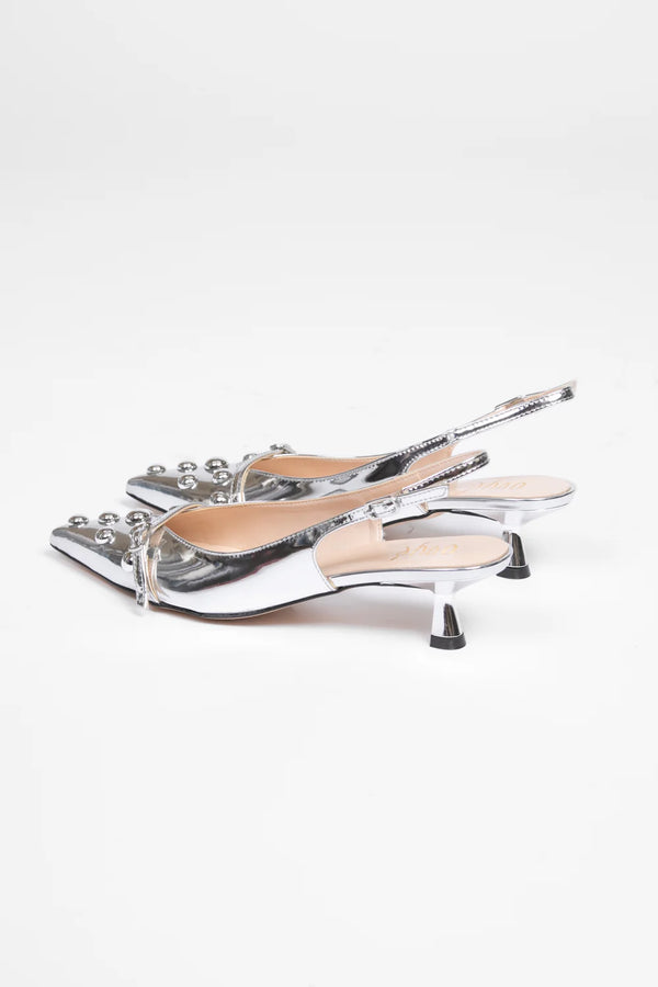 - Décolleté sling back borchiata Art. AC574SPA