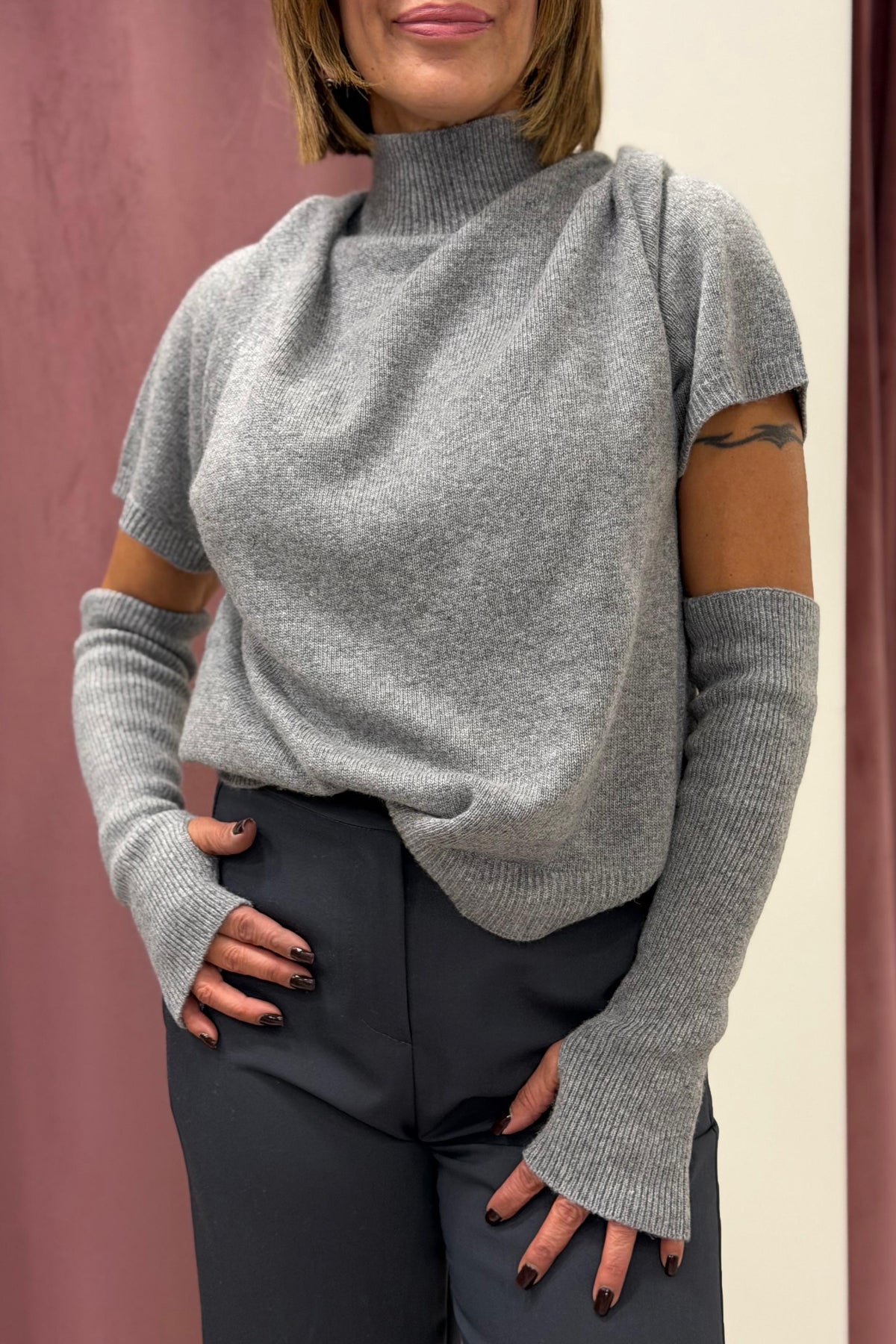 Maglia mezzo collo con manicotti VICOLO  GRIGIA