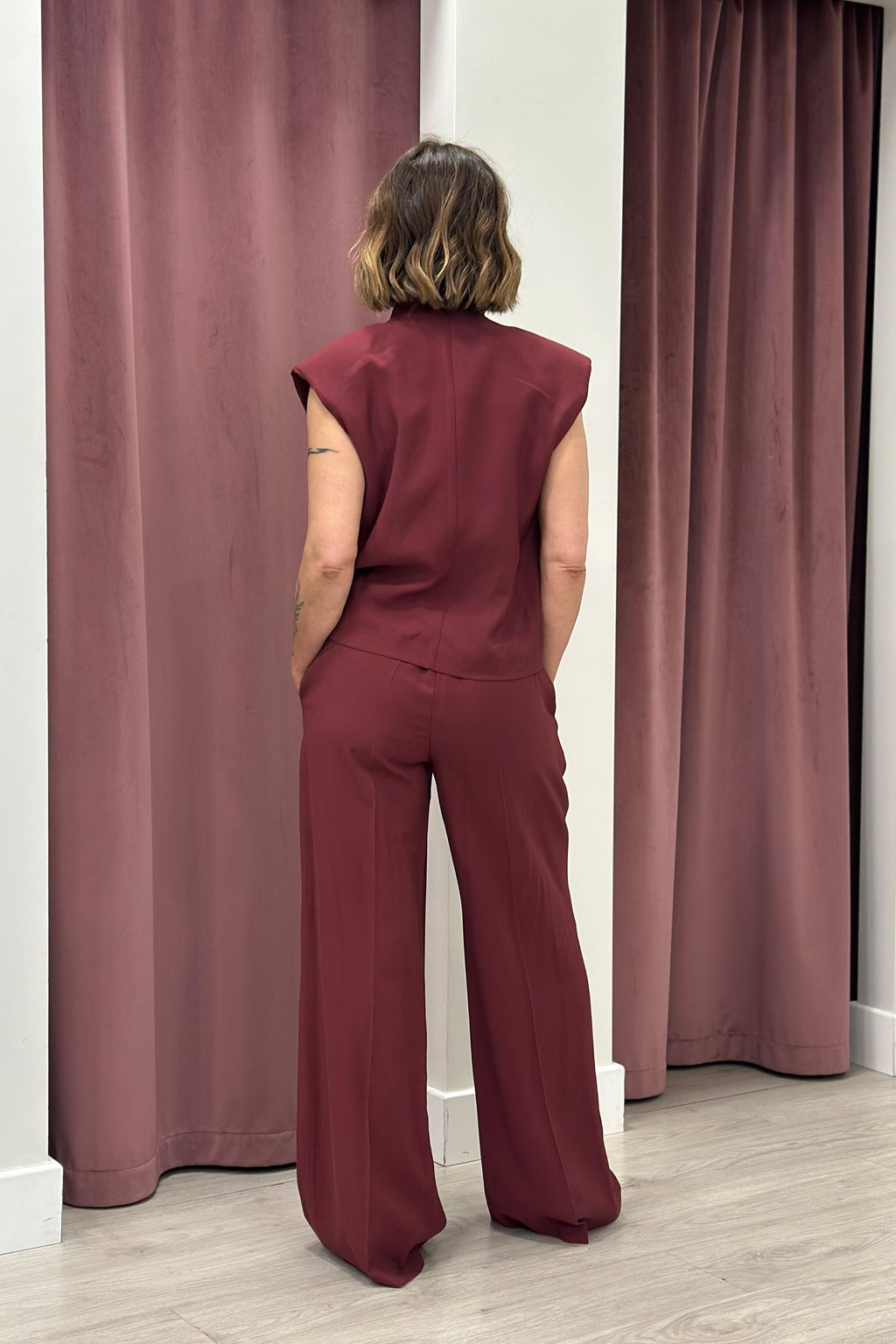 Tensione In - Pantalone palazzo elastico posteriore Art. 26P4809 BORDEAUX