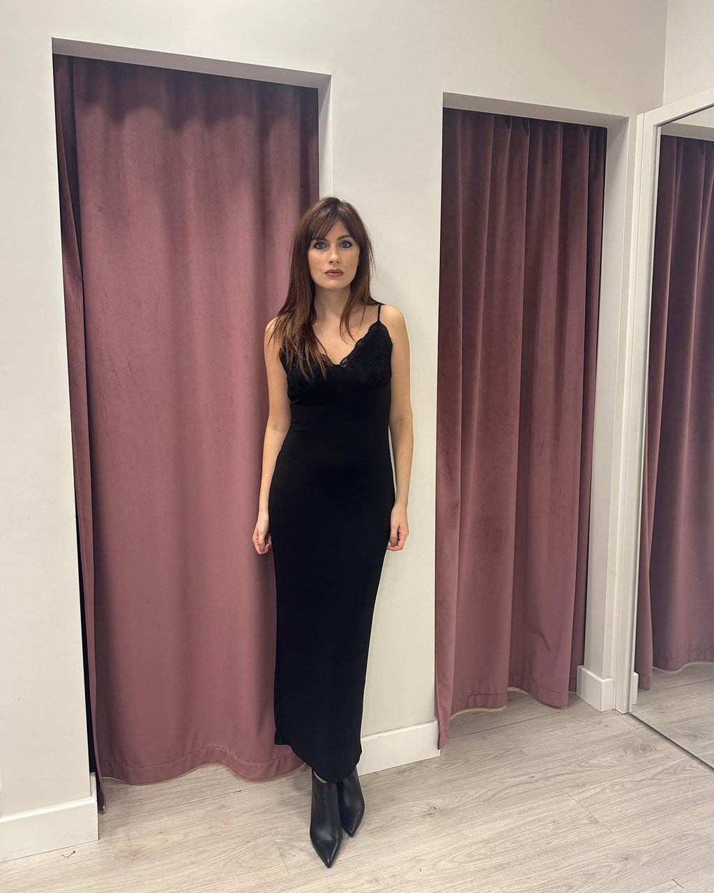 ABITO LUNGO AVS-P025