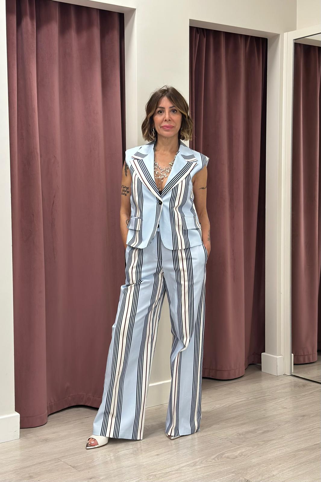 Tensione In - Gilet rigato un bottone Art. 26D5322