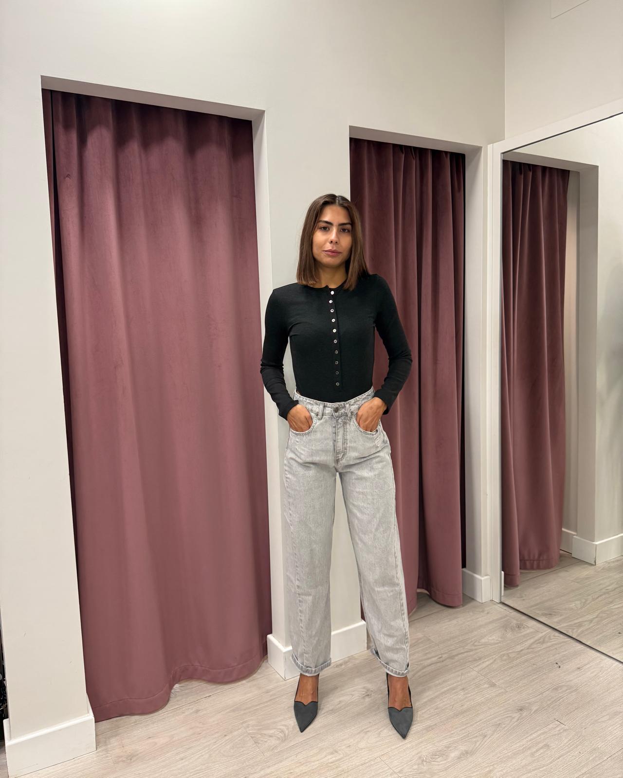 Jeans Grigio Stile e Comfort DF5139