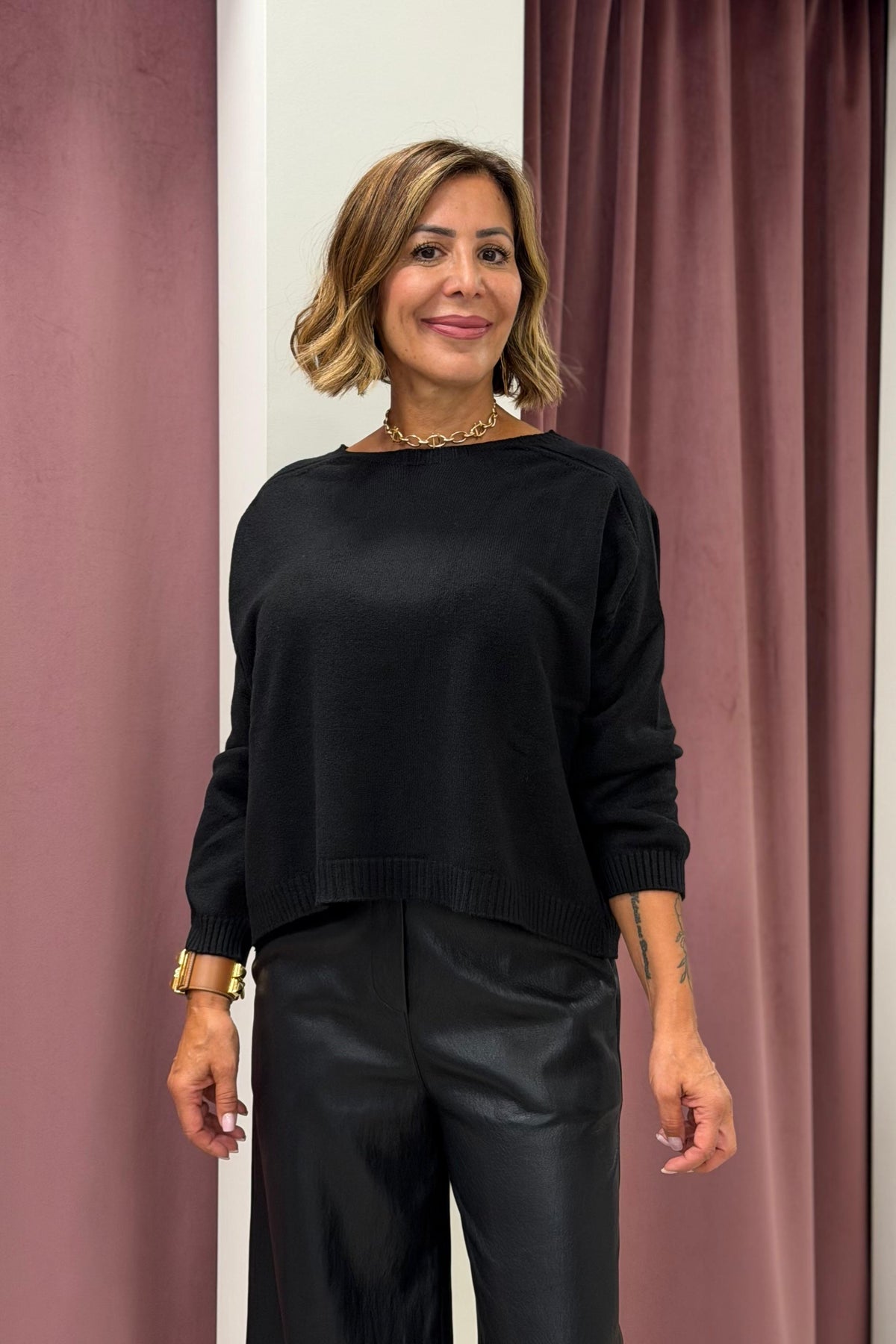 MAGLIA GIROCOLLO VICOLO NERA