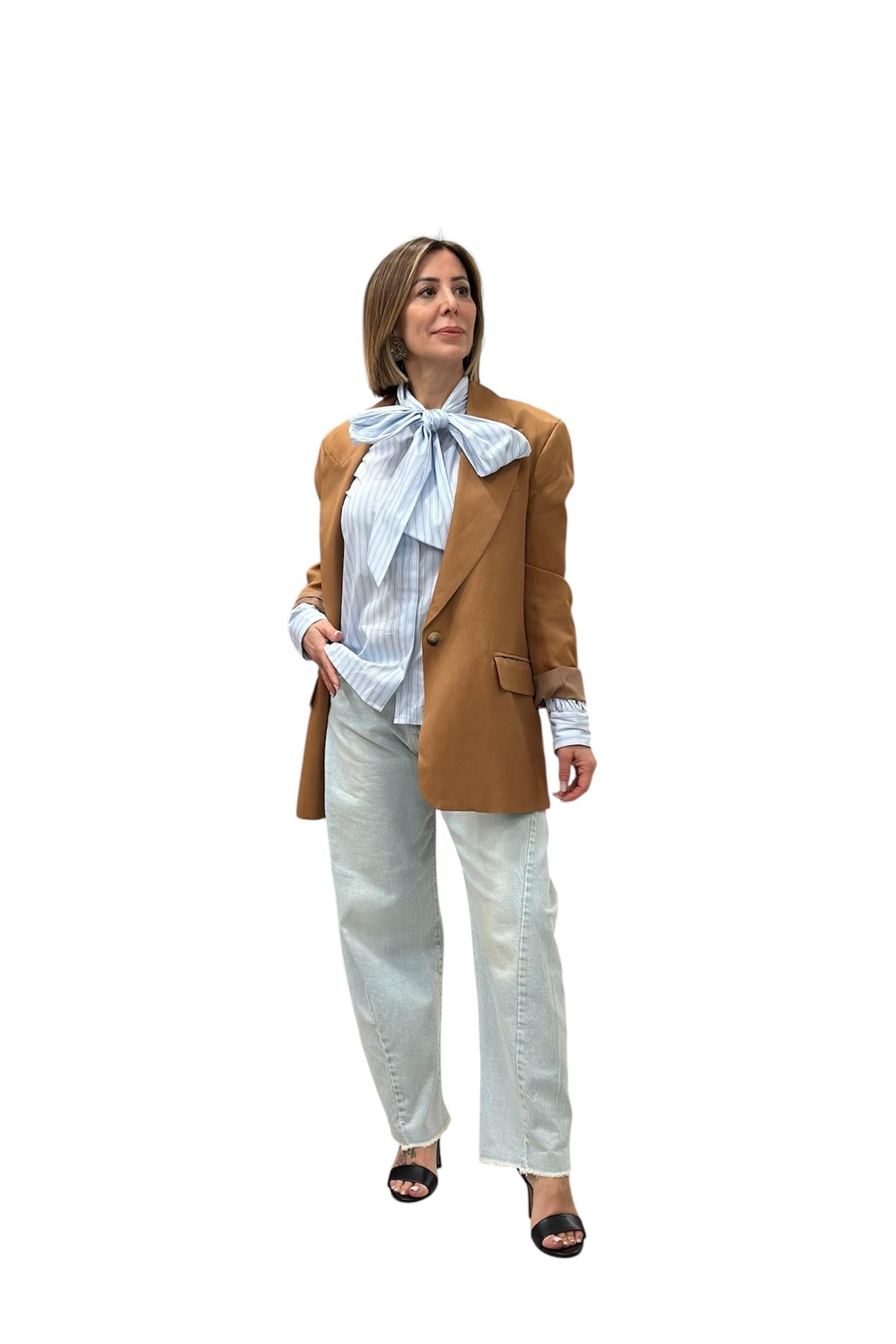 CAMICIA CON FIOCCO CELESTE