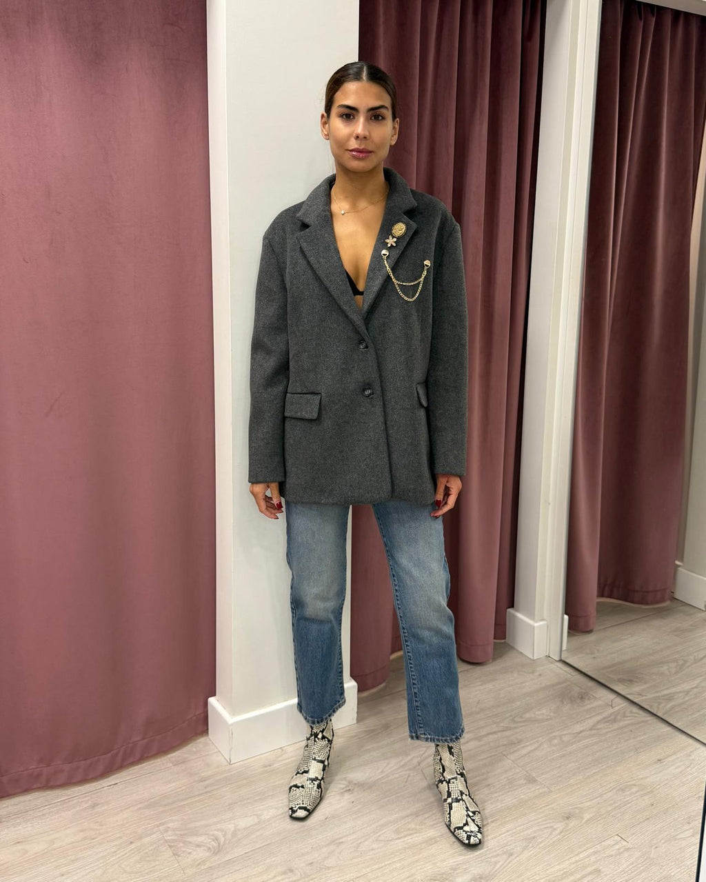 Vicolo - Giacca cappotto over con spille Art. TF2012 GRIGIA