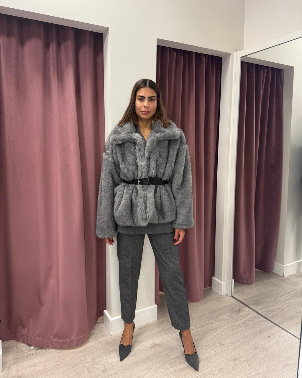 ECOPELLICCIA VICOLO GRIGIA