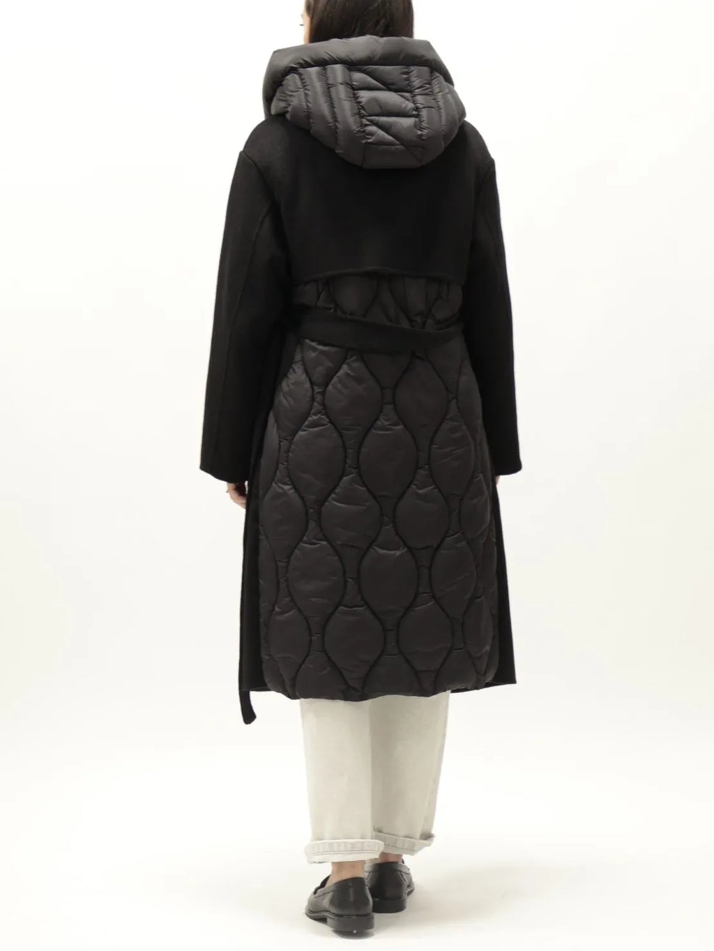 cappotto beige con inserti in piumino con cinta 50% lana hand made