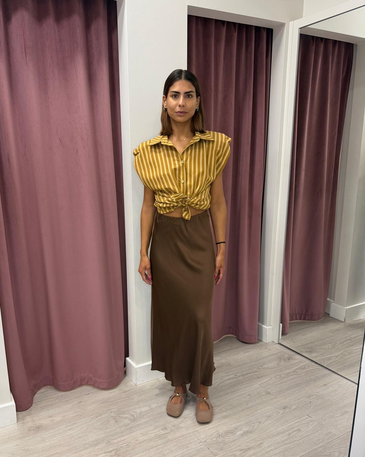 Camicia corta rigata con spalline e colletto CVE-Q030