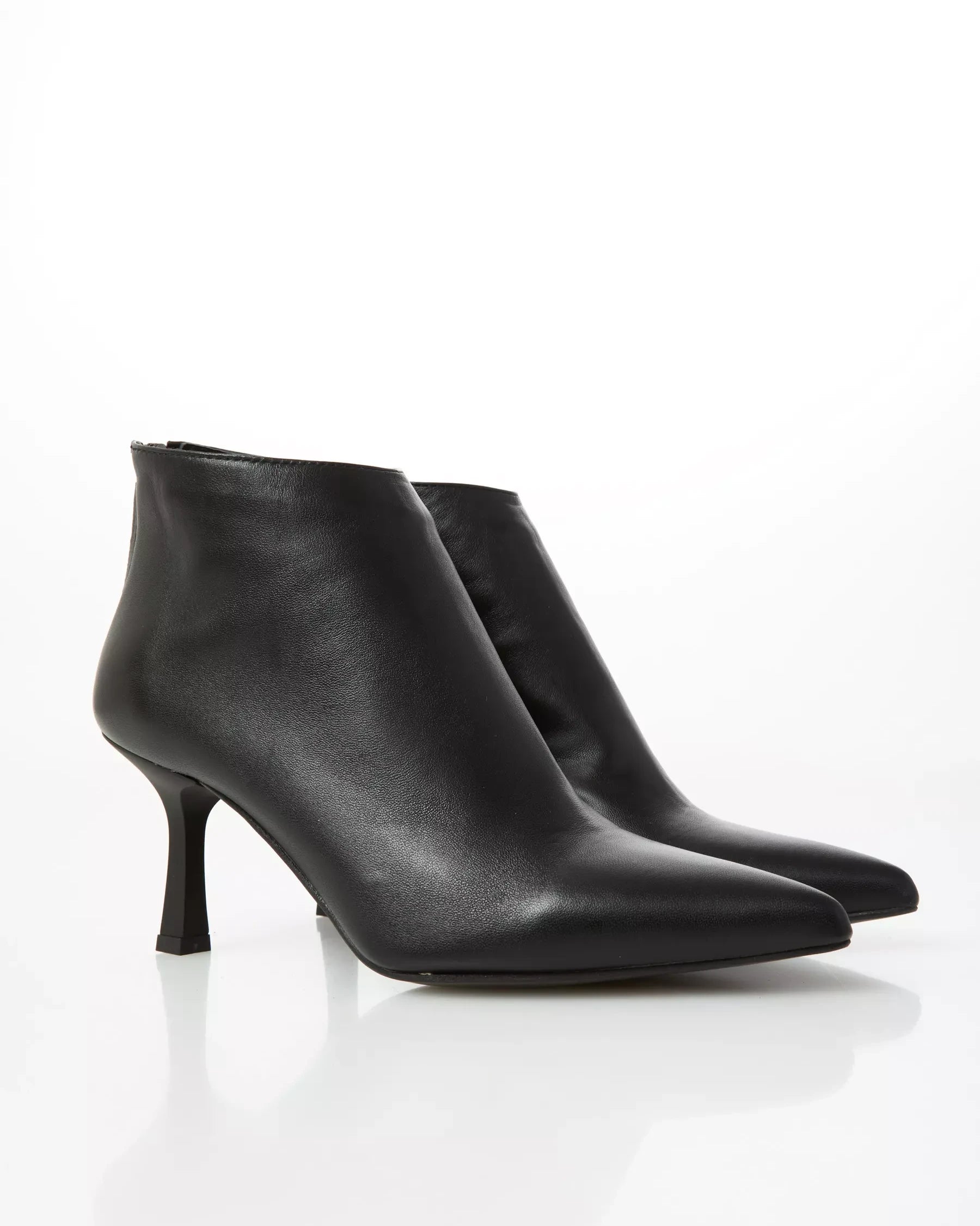 Tronchetto In Pelle AT 7100 NERO