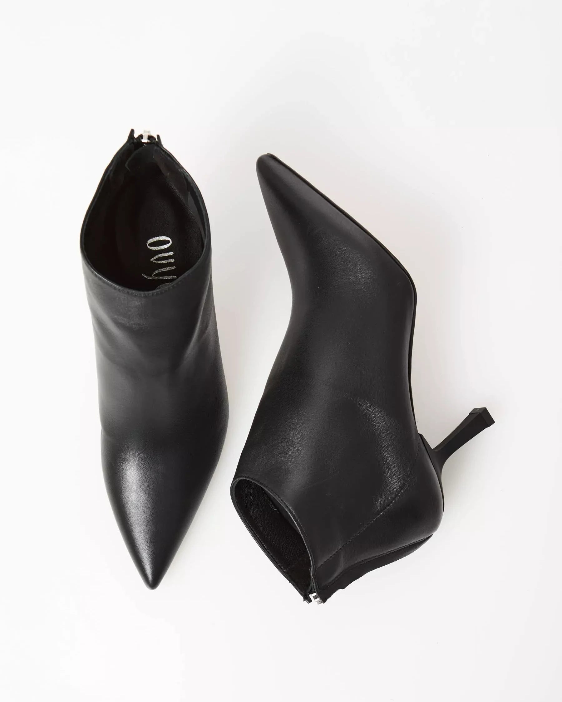 Tronchetto In Pelle AT 7100 NERO