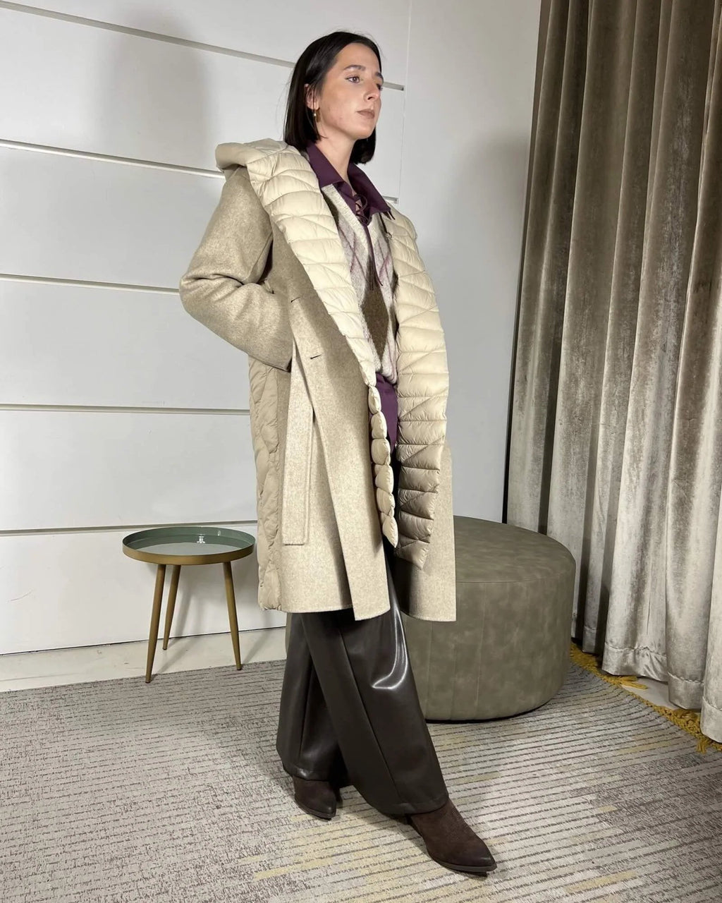 cappotto beige con inserti in piumino con cinta 50% lana hand made
