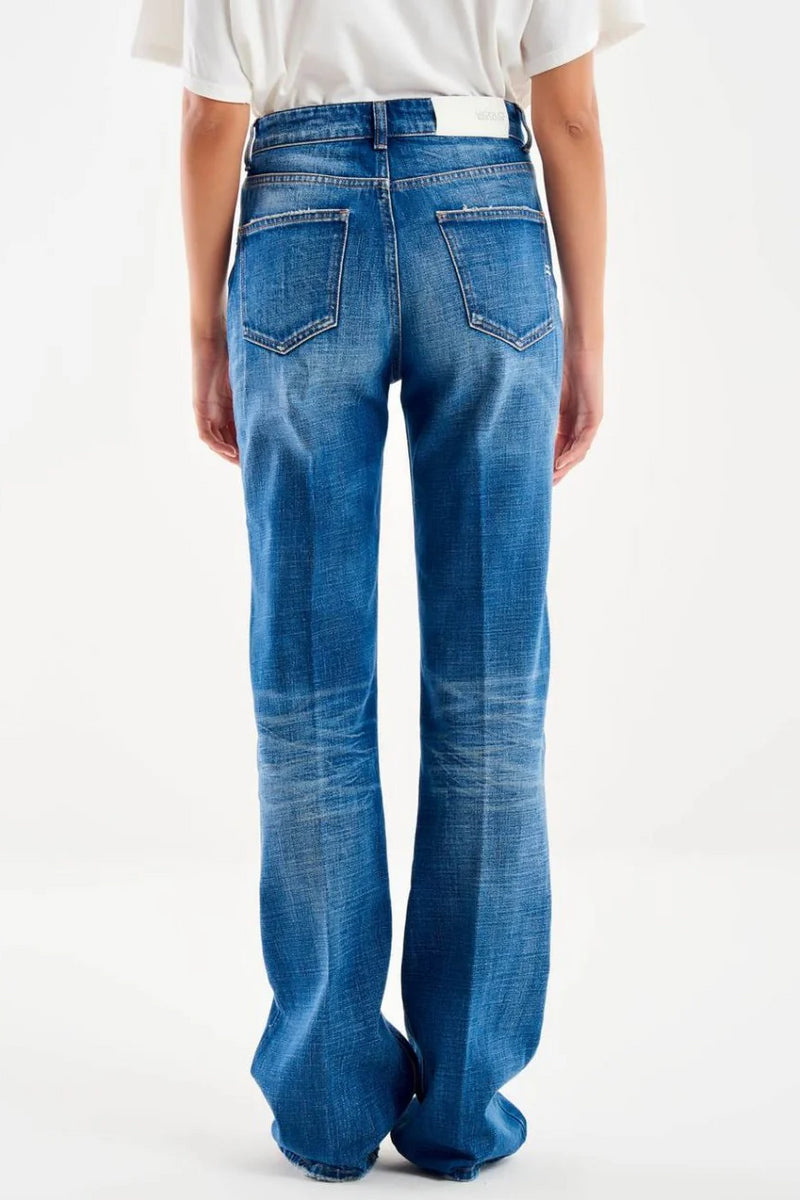 Jeans modello lientte blu