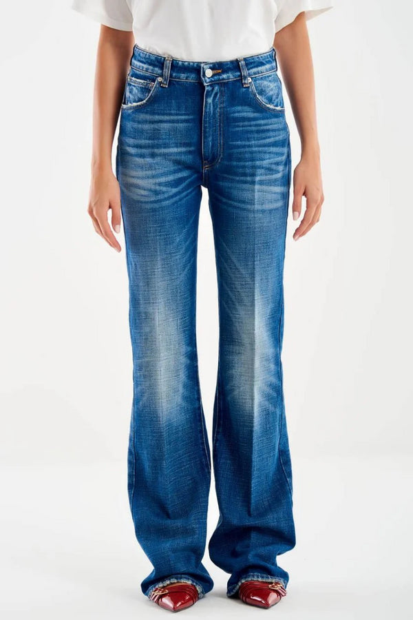 Jeans modello lientte blu